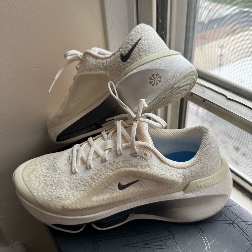 Nike Women’s Versair Training Shoes